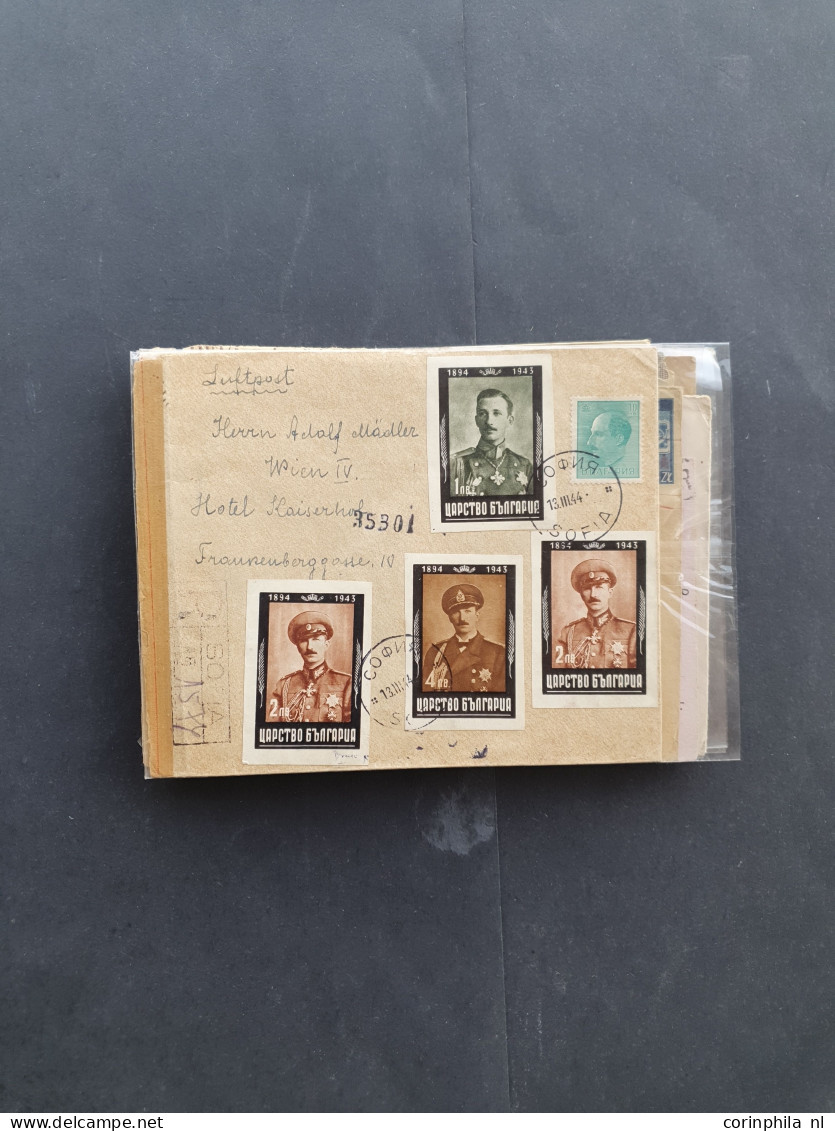 Cover approx. 120 covers/postcards mainly related to WWII including (SS-)fieldpost, from various countries (Norway, Latv