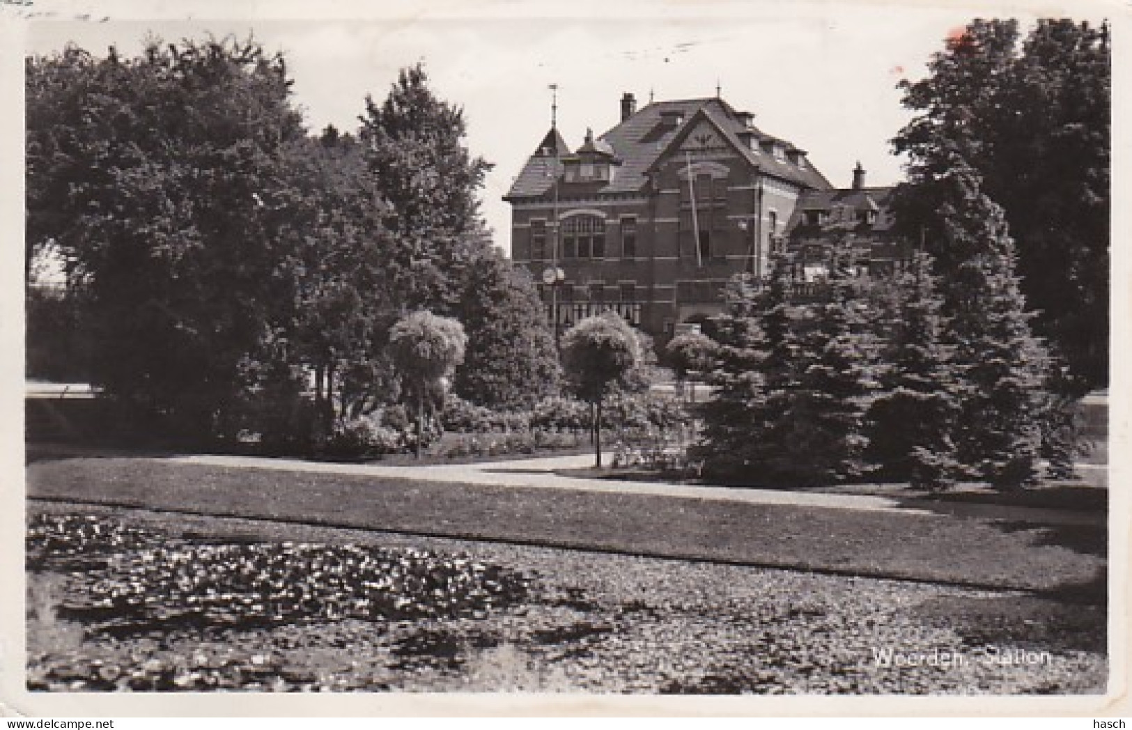 2606718Woerden, Station. Zie Hoeken En Randen)  - Woerden