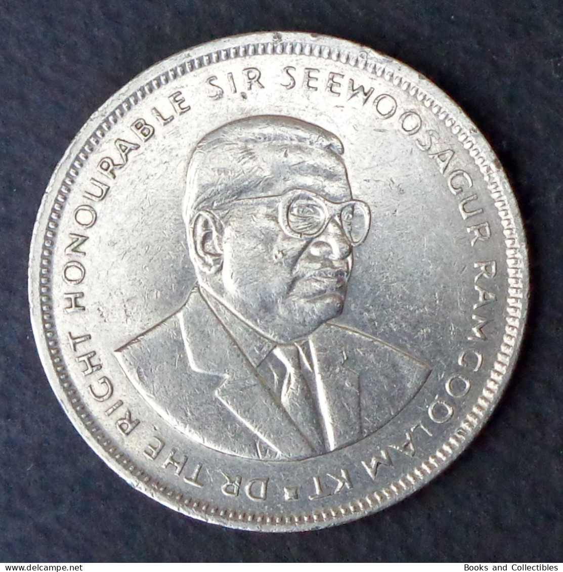 MAURITIUS - 5 Rupees 1992 - KM# 56 * Ref. 0163 - Mauricio