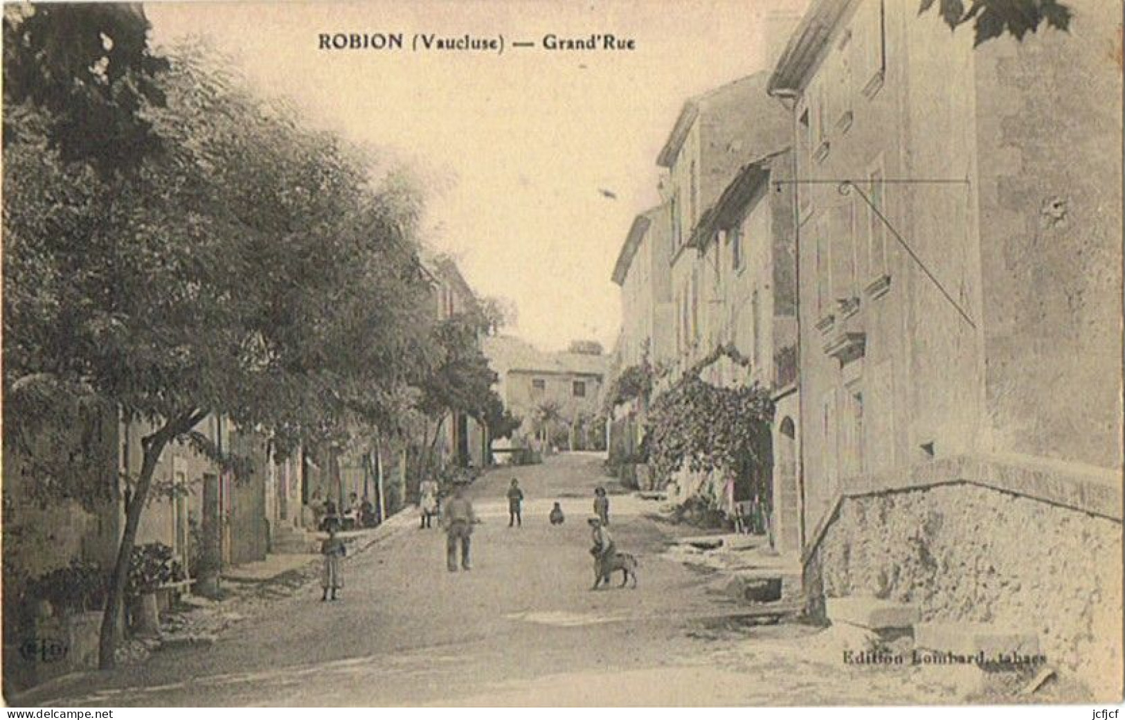 Cpa..84..ROBION..VAUCLUSE..GRAND RUE - Robion