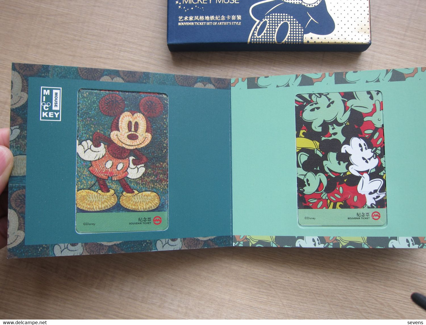 Shanghai Metro Souvenir Ticket Set, Disney Mickey Muse Artist's Sty;e, Set Of 10, Mint In Folder,see Description - Zonder Classificatie