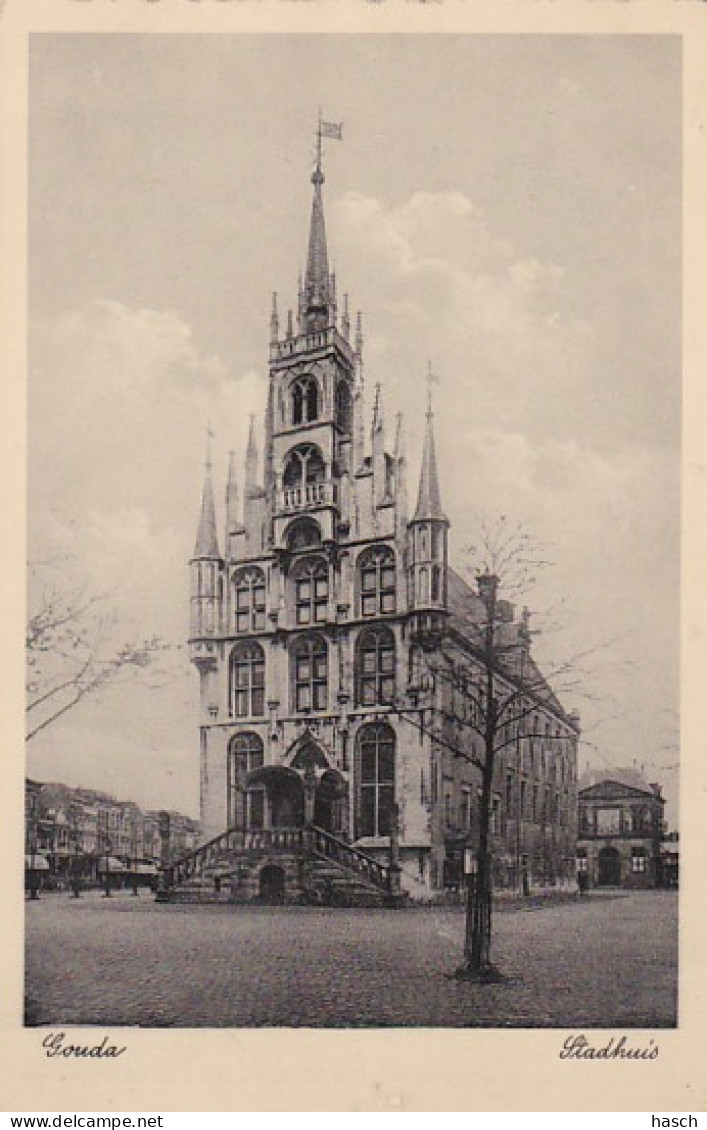 285126Gouda, Stadhuis. (zie Achterkant) - Gouda