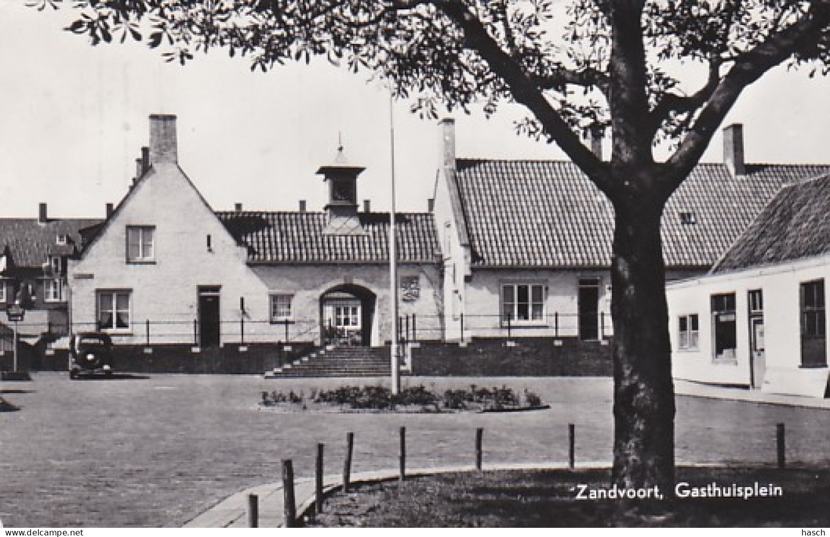 485137Zandvoort, Gasthuisplein. 1960. (FOTOKAART)(linksonder Een Kleine Beschadiging) - Zandvoort
