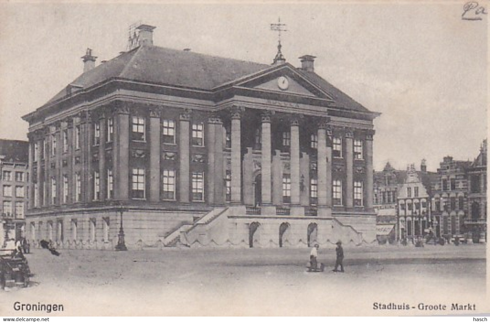 484971Groningen, Stadhuis – Groote Markt. (poststempel 1903)(kleine Vouwen In De Hoeken) - Groningen