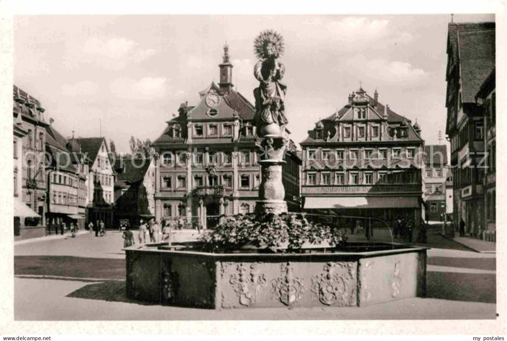 72880273 Schwaebisch Gmuend Oberer Marktplatz Brunnen Rathaus Schwaebisch Gmuend - Schwaebisch Gmünd