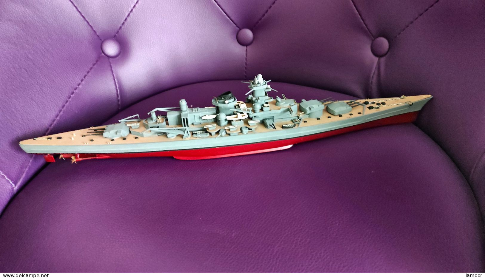 2 WK Bismark Schiff Modell Aus Kunstoff Ca 50 Cm Lang - Barcos