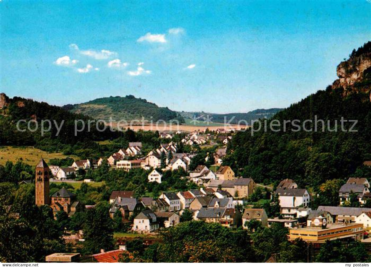 72875538 Gerolstein Panorama Mit Auberg Und Munterlay Gerolstein - Gerolstein