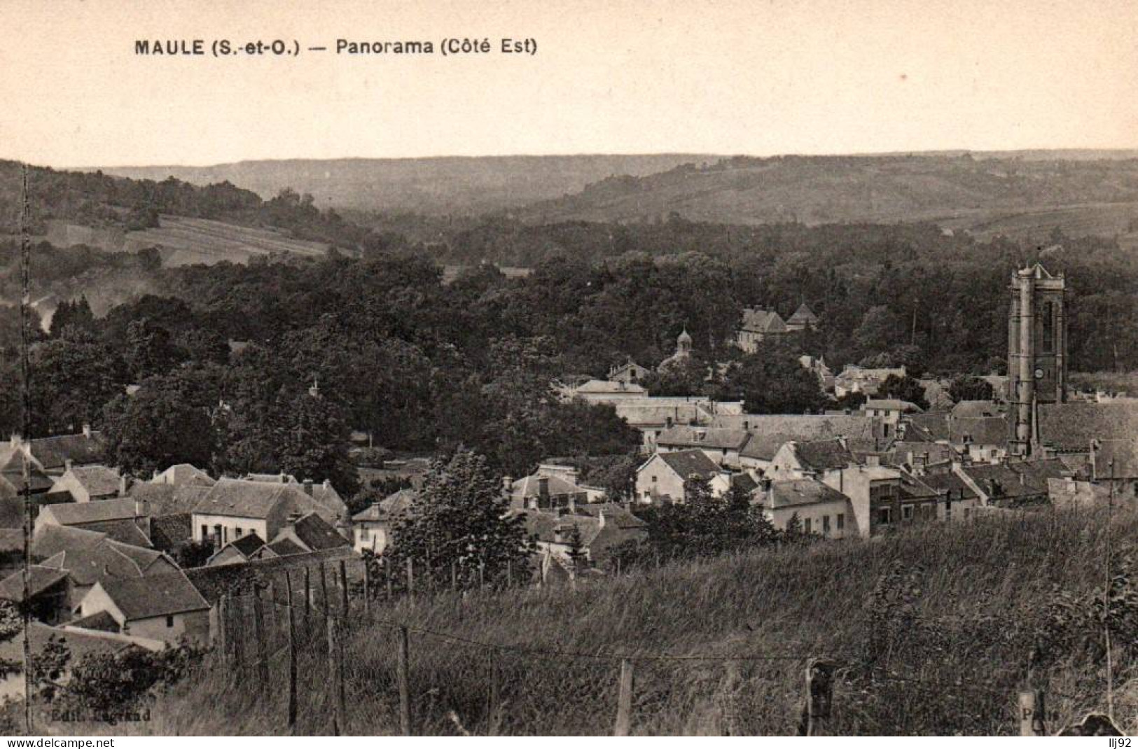 CPA 78 - MAULE (Yvelines) - Panorama (côté Est) - Maule