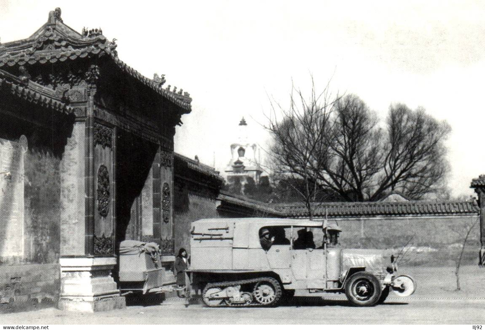 CPM La Croisière Jaune - Auto-chenille Et Remorque - Editions Atlas - Transporter & LKW