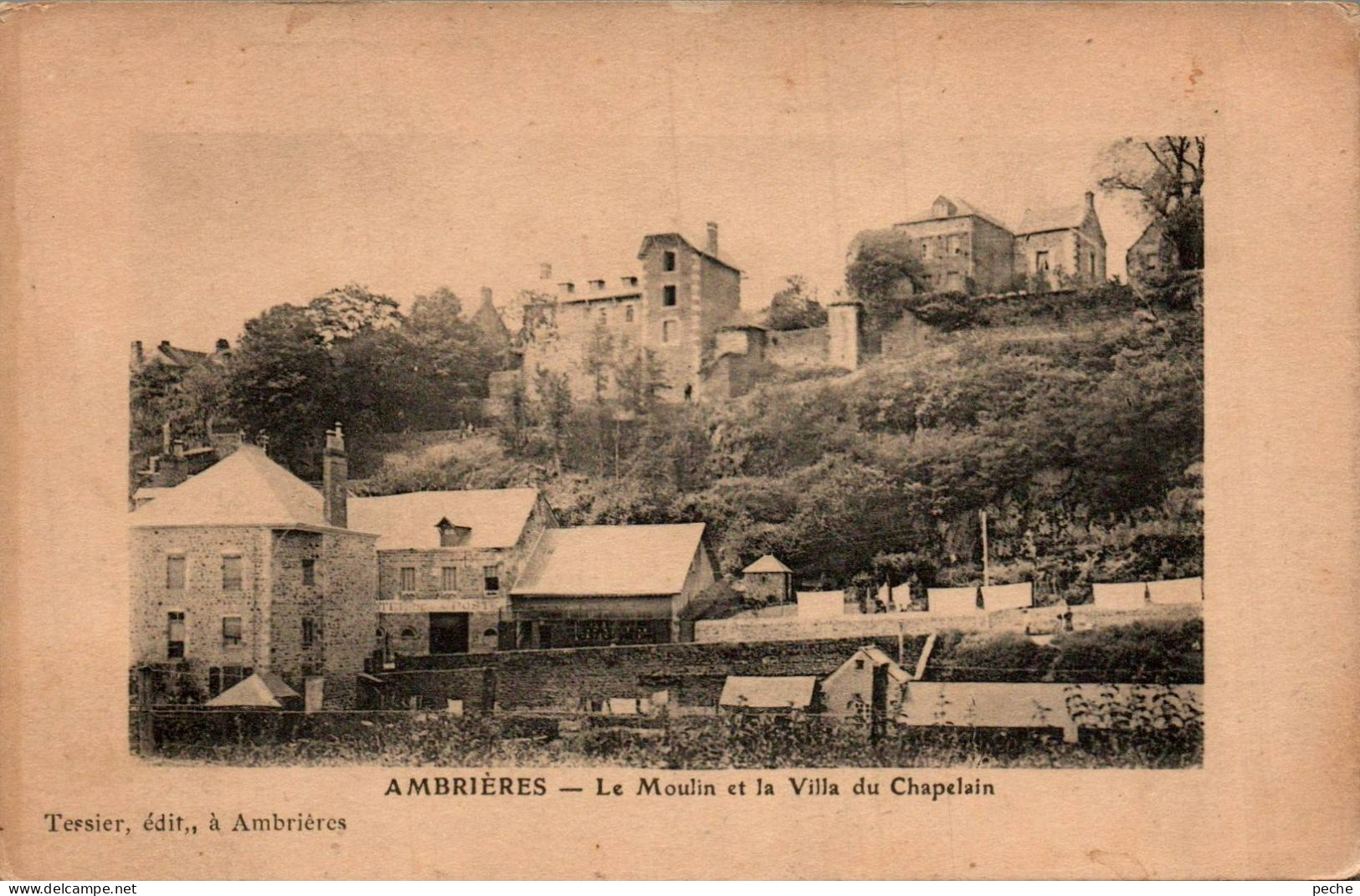 N°11173 -cpa Ambrières -le Moulin Et La Villa Du Chapelain- - Ambrieres Les Vallees