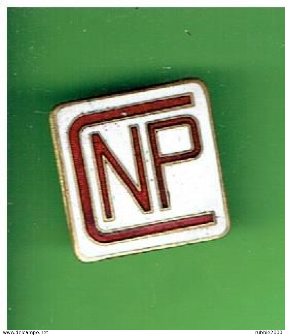 INSIGNE ANCIEN EN EMAIL C.N.P. COMPAGNIE NAVALE DES PETROLES CREATION 1924 DISPARITION 1973 BATEAU NAVIRE MARINE - Sonstige & Ohne Zuordnung