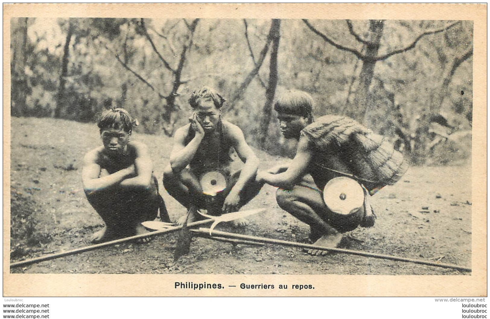 PHILIPPINES GUERRIERS AU REPOS  MISSIONS DE SCHEUT - Filippine