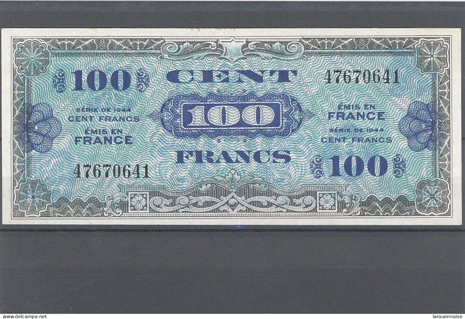 BILLET DU TRÉSOR-100F DRAPEAU -SANS N°SERIE  -VF20 /01- 2 PLIS LÉGERS - 3 ÉPINGLAGES - TTB+ (VF+) - 1944 Drapeau/France