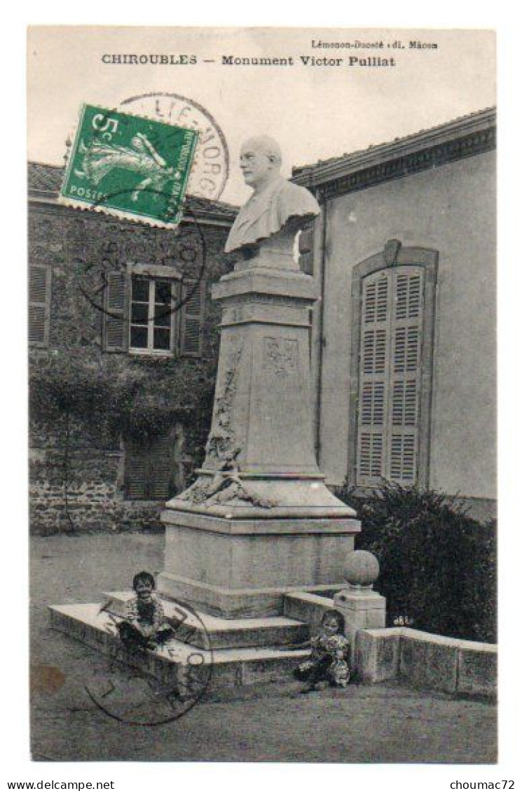 (69) 175, Chiroubles, Lémonon-Ducoté, Monument Victor Pulliat - Chiroubles