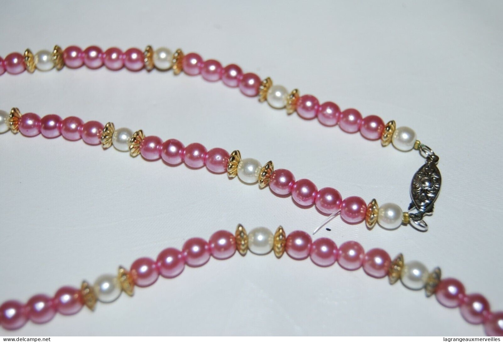 C56 Magnifique Collier De Perles Roses Et Blanches - Dorure - Collares/Cadenas