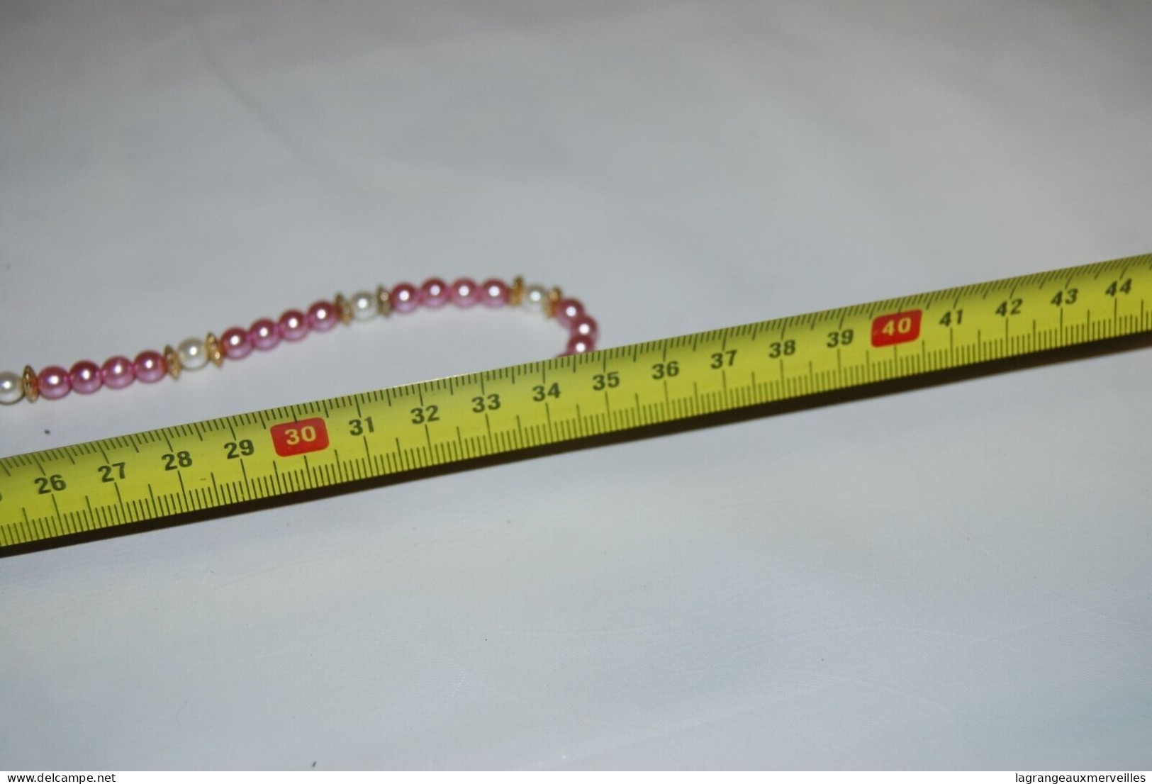 C56 Magnifique Collier De Perles Roses Et Blanches - Dorure - Colliers/Chaînes