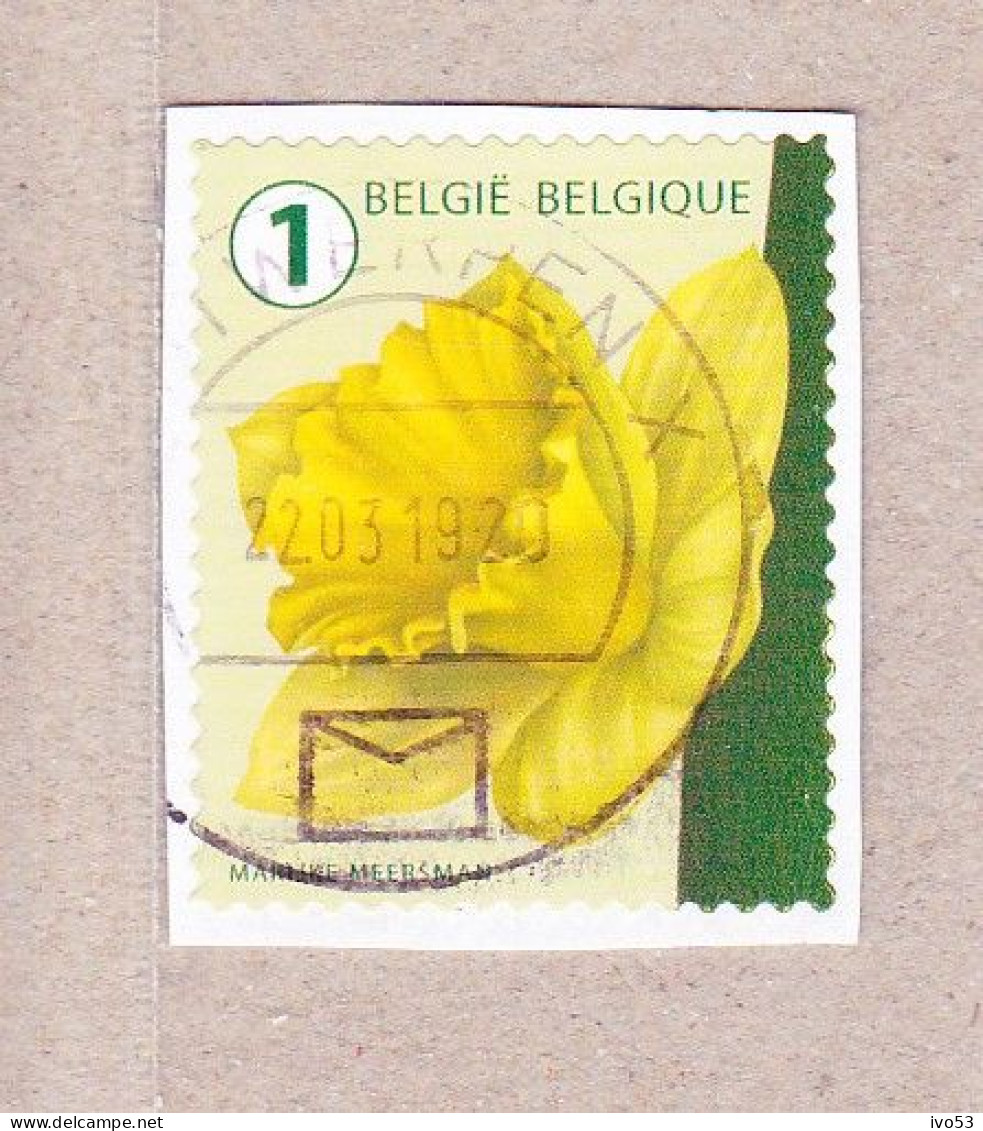 2017 Nr 4659 Gestempeld Op Fragment,bloemen. - Used Stamps