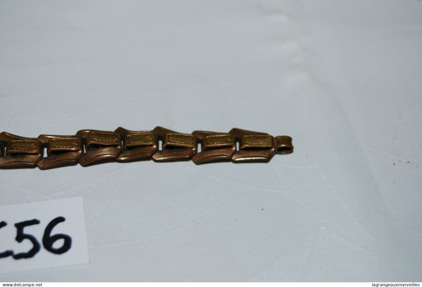 C56 Ancien Bracelet Travaillé - Décor épi - Longueur 17,5 Cm - Armbänder