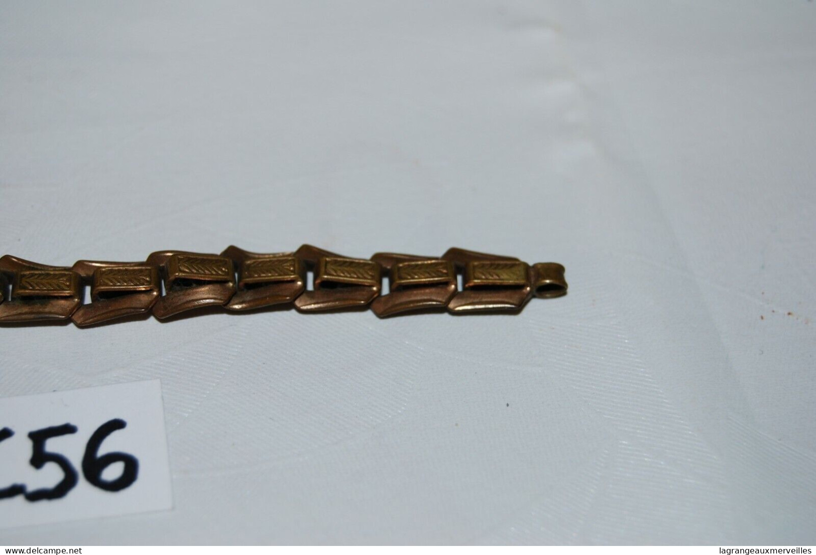 C56 Ancien Bracelet Travaillé - Décor épi - Longueur 17,5 Cm - Armbanden