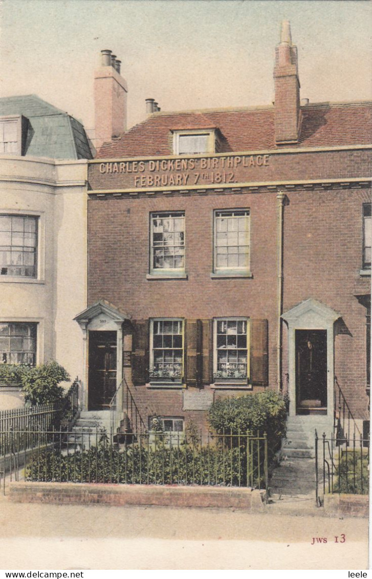 BW16.  Vintage Postcard.  Charles Dickens Birth Place.  Portsmouth. Hampshir E - Portsmouth