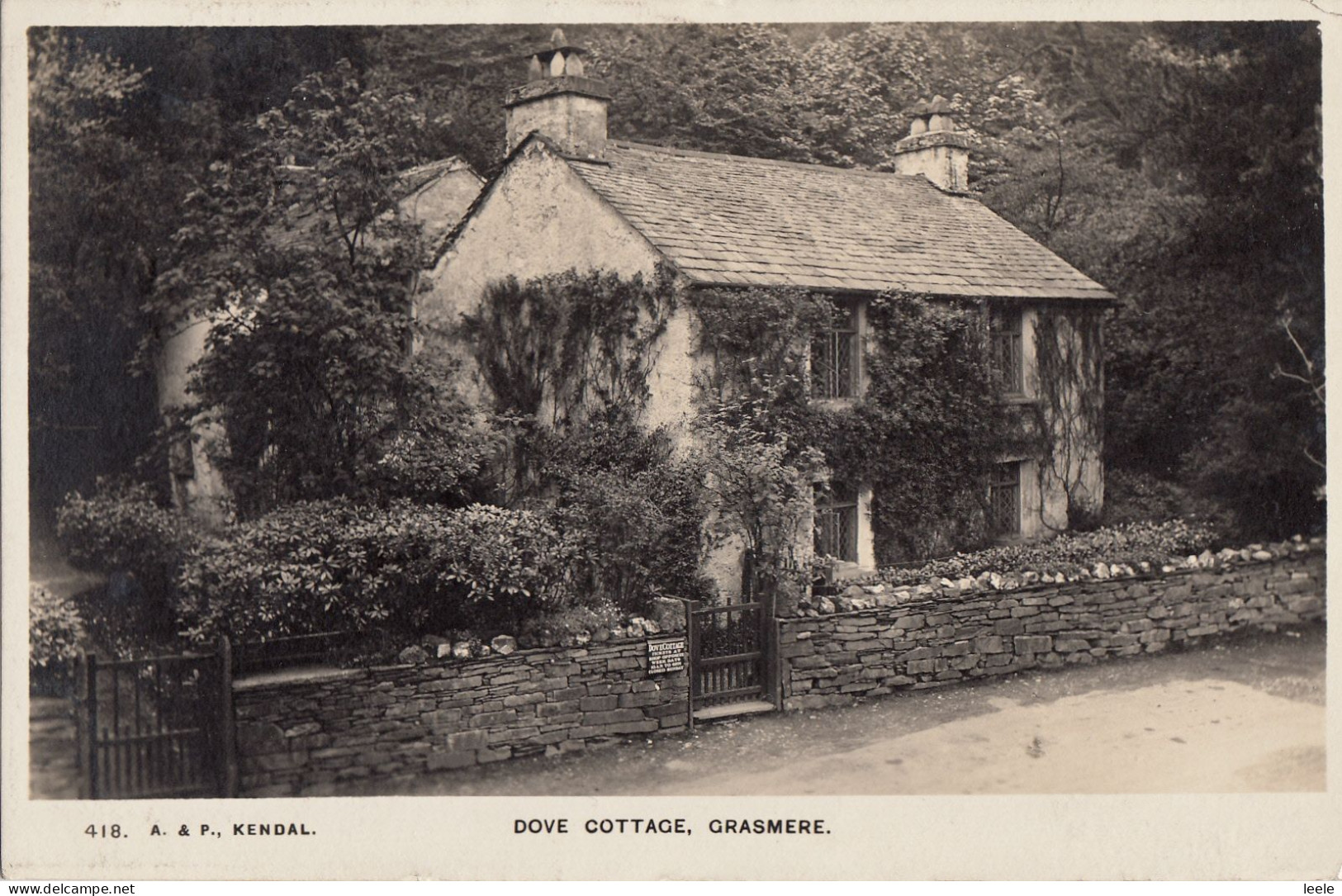 BW21. Vintage Postcard.  Dove Cottage, Grasmere.  Wordsworth Cottage. - Grasmere
