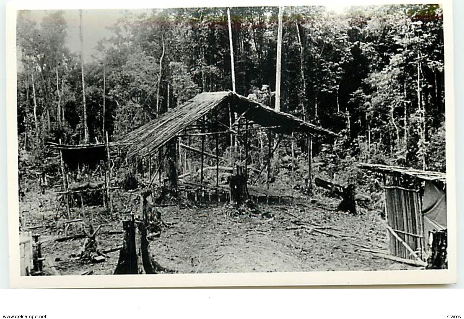 Papouasie-Nouvelle-Guinée - Vereniging Mesoz - Boven-Digoel - Eglise Provisoire - Papouasie-Nouvelle-Guinée