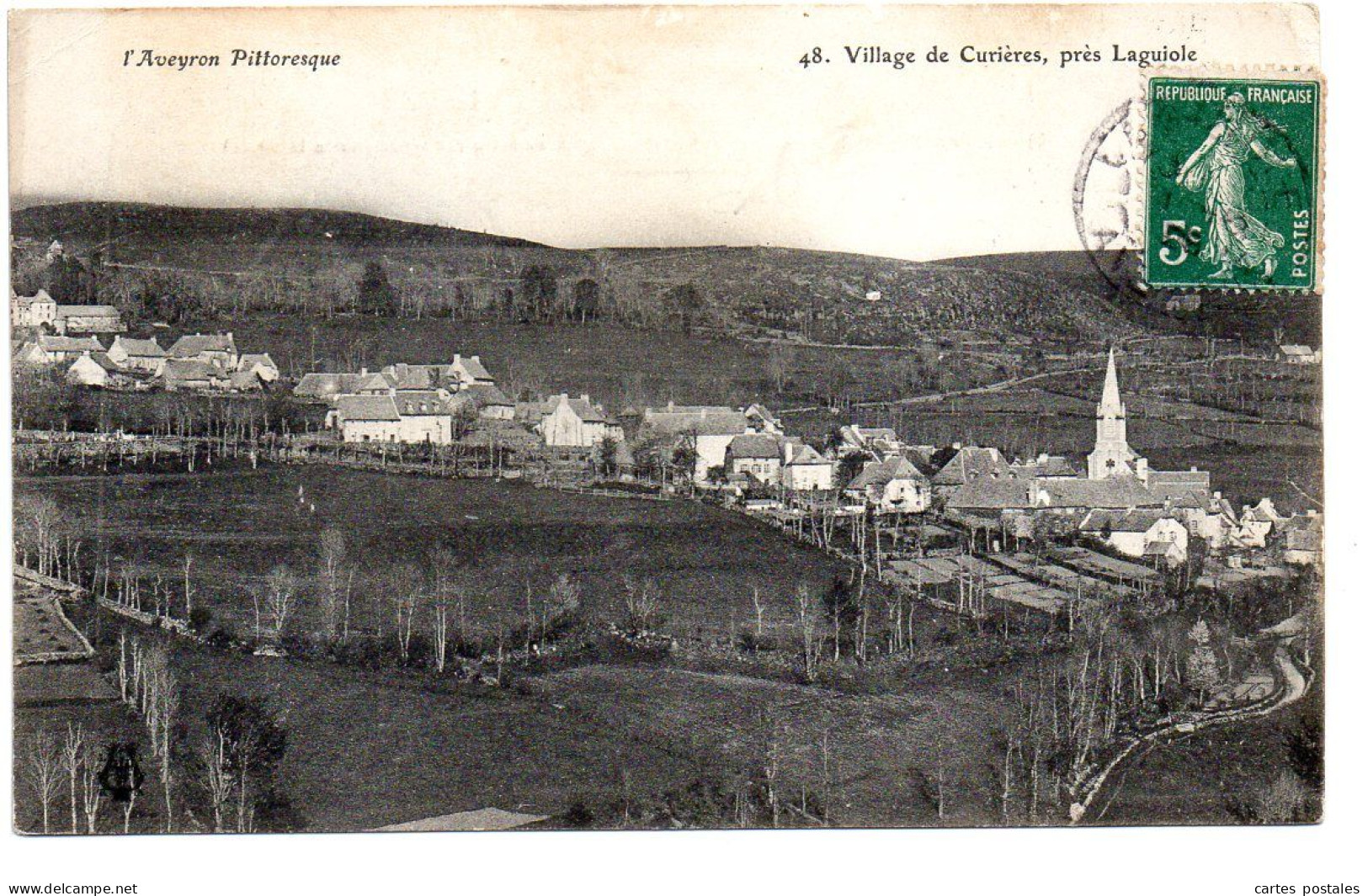 Village De CURIERES Près LAGUIOLE - Laguiole