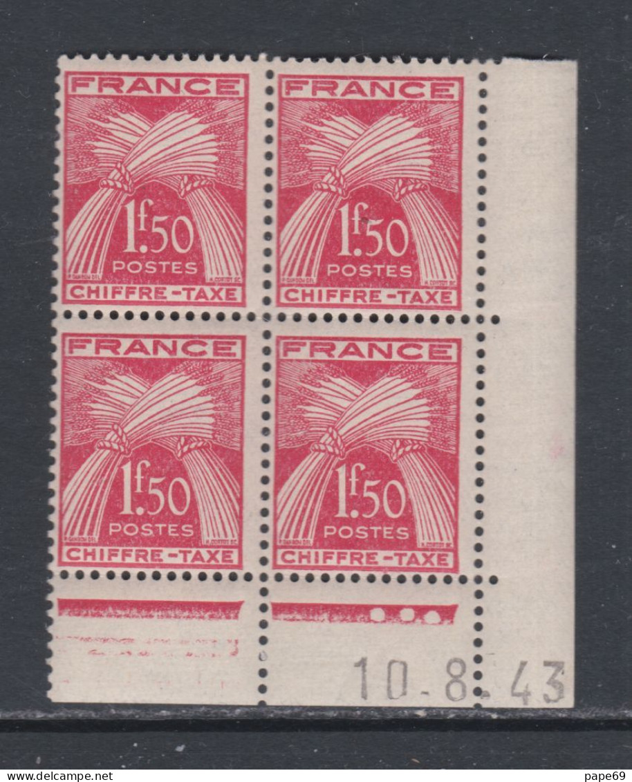 France Timbres-Taxe N° 71 XX  : 1 F. 50 Rouge En Bloc De 4 Coin Daté Du  10 . 8 . 43 .   3 Points Blancs, Sans Cha. TB - Taxe