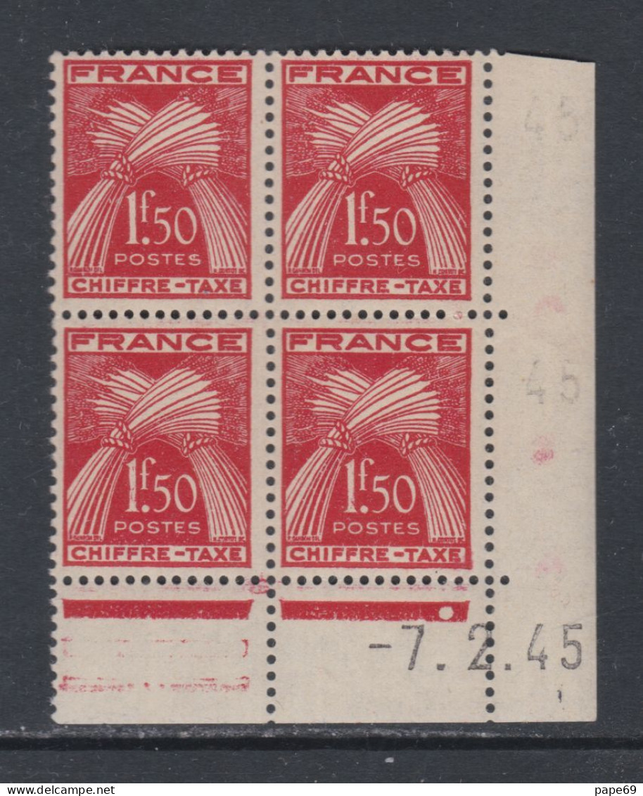 France Timbres-Taxe N° 71 XX  : 1 F. 50 Rouge En Bloc De 4 Coin Daté Du  7 . 2 . 45 .   1 Point Blanc, Sans Cha. TB - Strafport