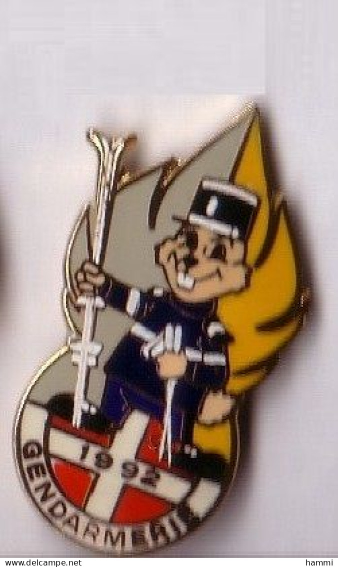 P173 Pin's Gendarmerie JO Jeux Olympiques Olympic Games ALBERTVILLE Doré Qualité Egf Marmotte Achat Immédiat - Jeux Olympiques