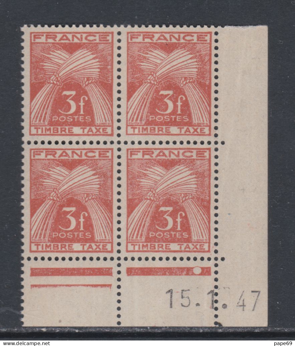 France Timbres-Taxe N° 83 X : 3 F. Rouge-brun En Bloc De 4 Coin Daté Du  15 . 1 . 47 .   1 Pt Blanc, Trace Cha. Sinon TB - Portomarken