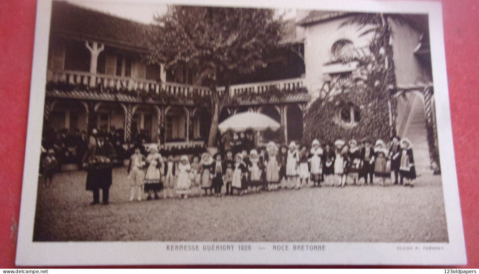 GUERIGNY - Kermesse 1928 - Noce Bretonne VIELLEUX - Guerigny