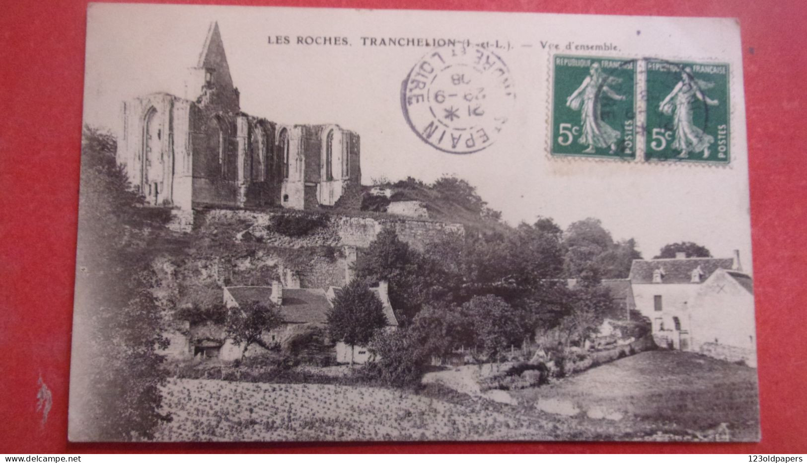 37 LES ROCHES TRANCHELION - Other & Unclassified