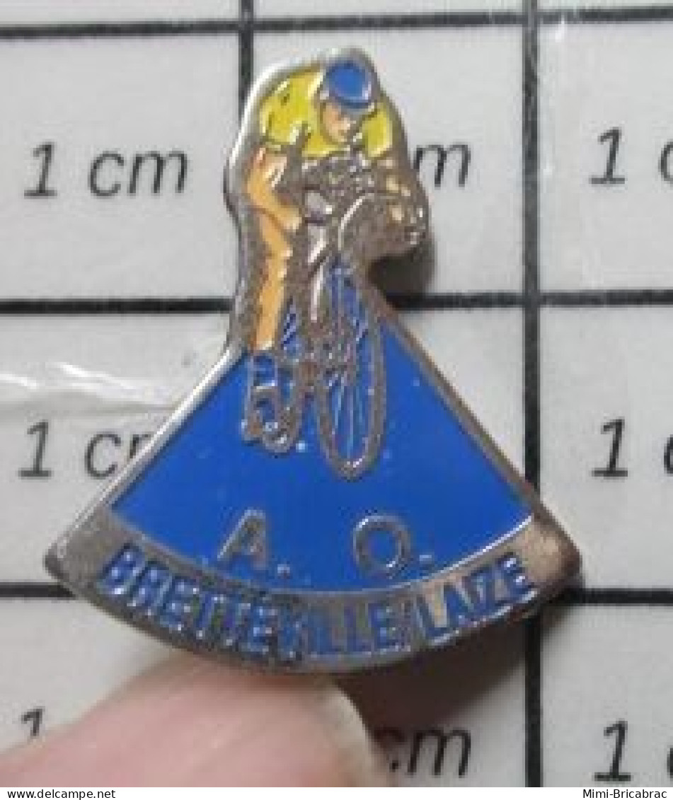 414B Pin's Pins / Beau Et Rare / THEME : SPORTS / CYCLISME CLUB A.O. BRETTEVILLE SUR LAIZE - Cyclisme