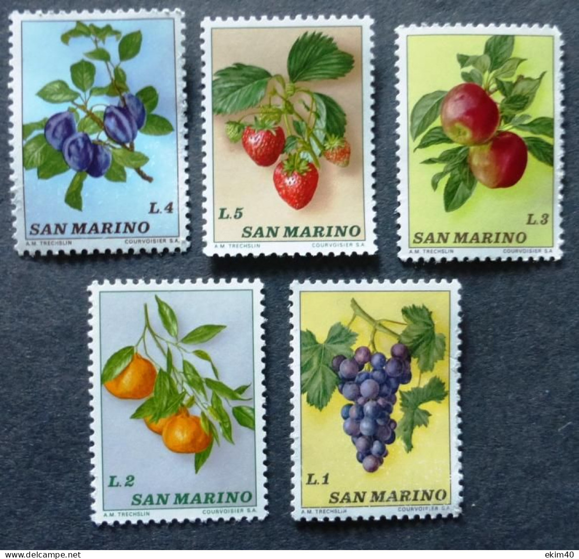 Selection Of Mint Unused Stamps From San Marino 'Fruit'. No DEL-321 - Unused Stamps