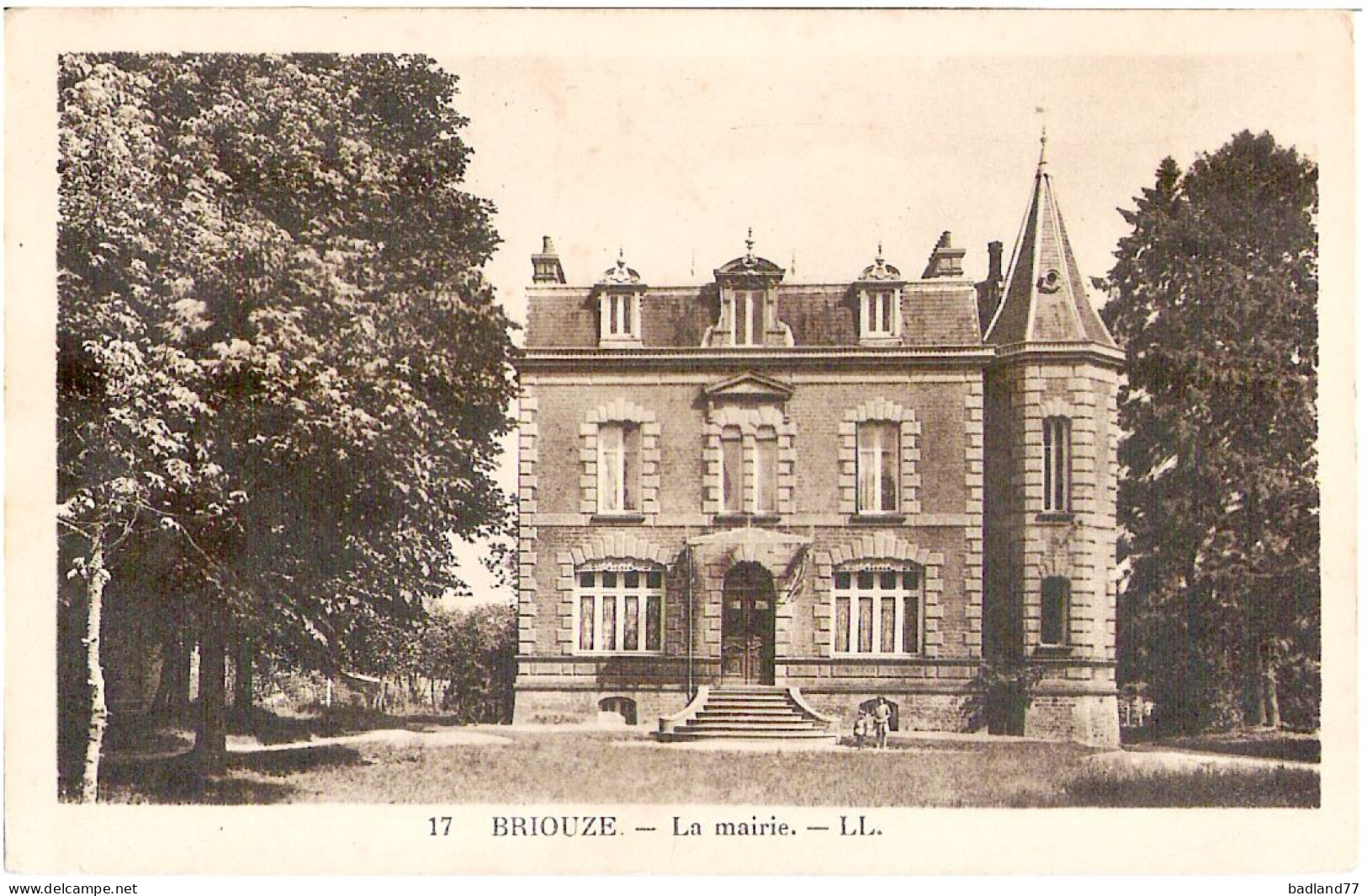 61 - BRIOUZE - La Mairie - Briouze