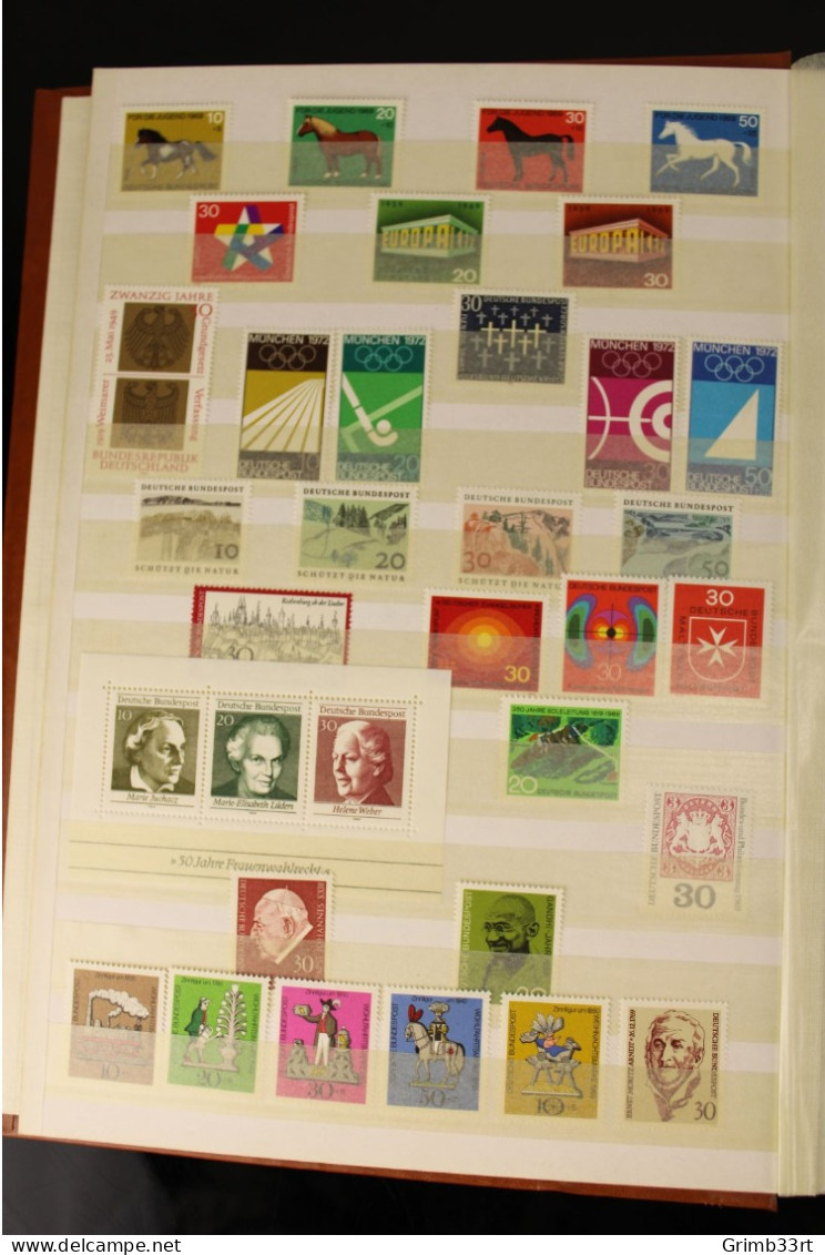 Duitsland / Allemagne / Deutschland - Collectie Postfrisse Zegels In Een Album - 1968-1990 - Colecciones