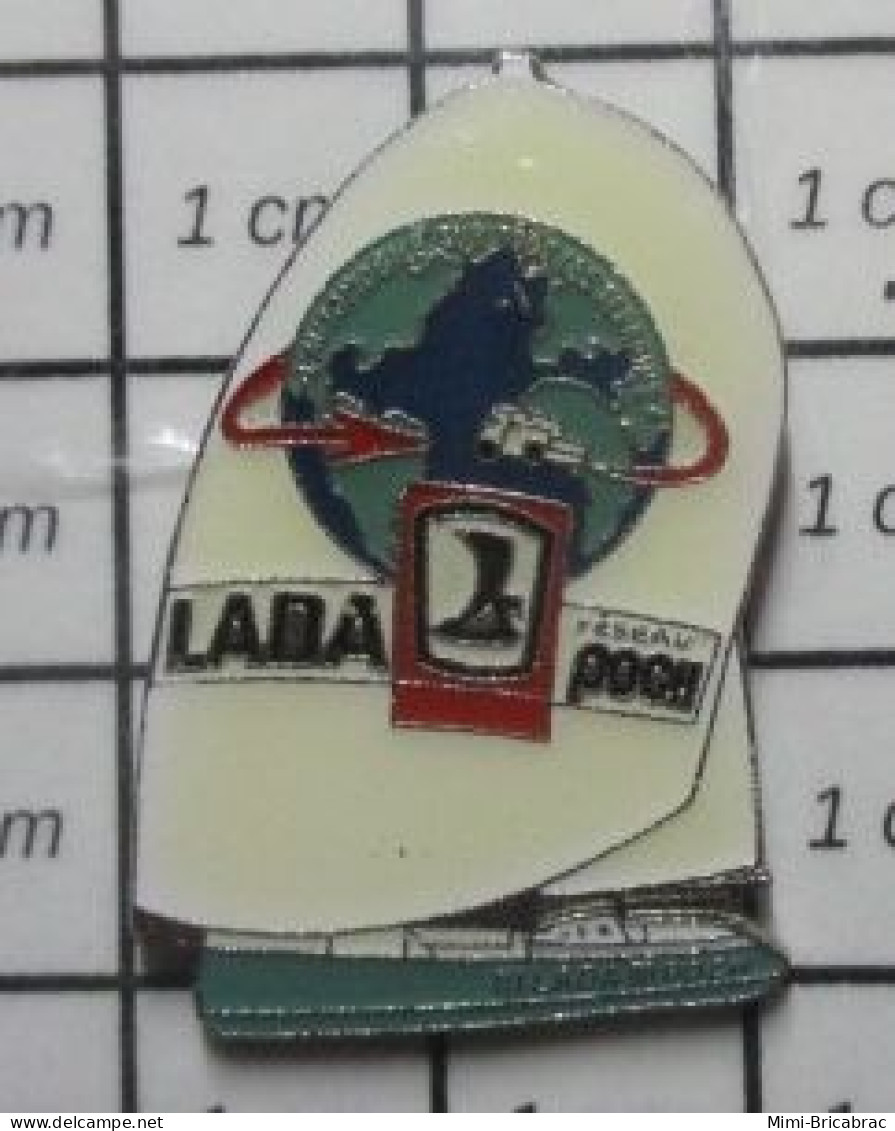 715B Pin's Pins / Beau Et Rare / SPORTS / VOILIER COURSE OCEANIQUE LADA RESEAU POCH - Voile