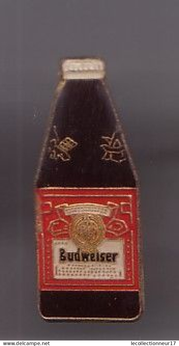 Pin's  Bouteille De Bière Budweiser Réf 1496 - Bierpins