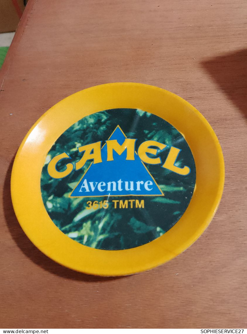 152 // CENDRIER "CAMEL" Plastique - Altri & Non Classificati