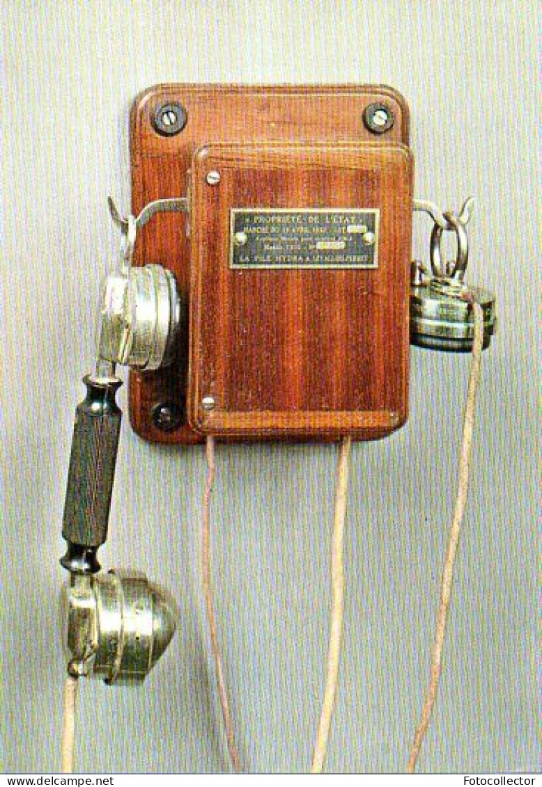 Cpm Collection Historique Des Telecom N°30 : Applique Murale Marty 1910 (téléphone) - Telefoontechniek