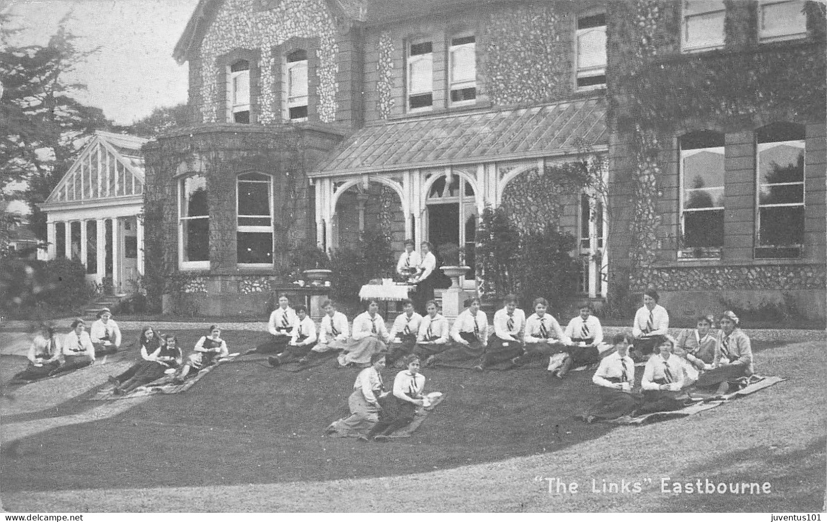 CPA The Links Eastbourne-RARE      L2657 - Eastbourne