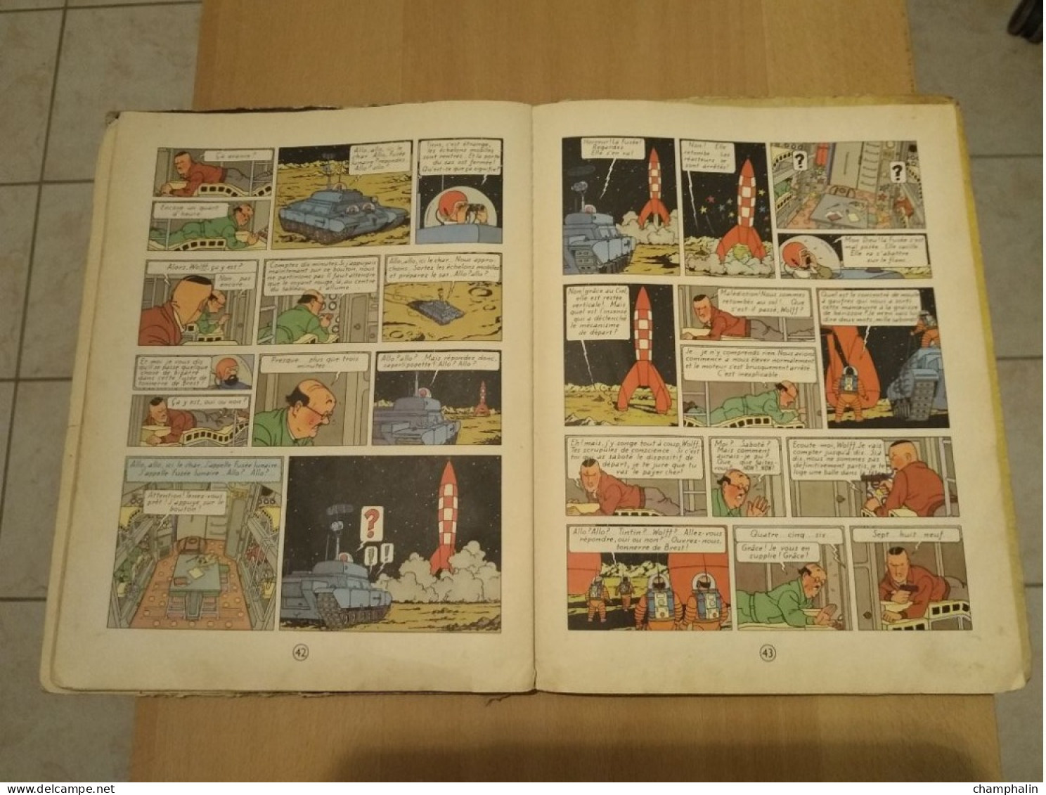 Hergé - Les Aventures de Tintin - On a marché sur la Lune - Ed Casterman Réf Série B 36 (1966) - Voir état & description