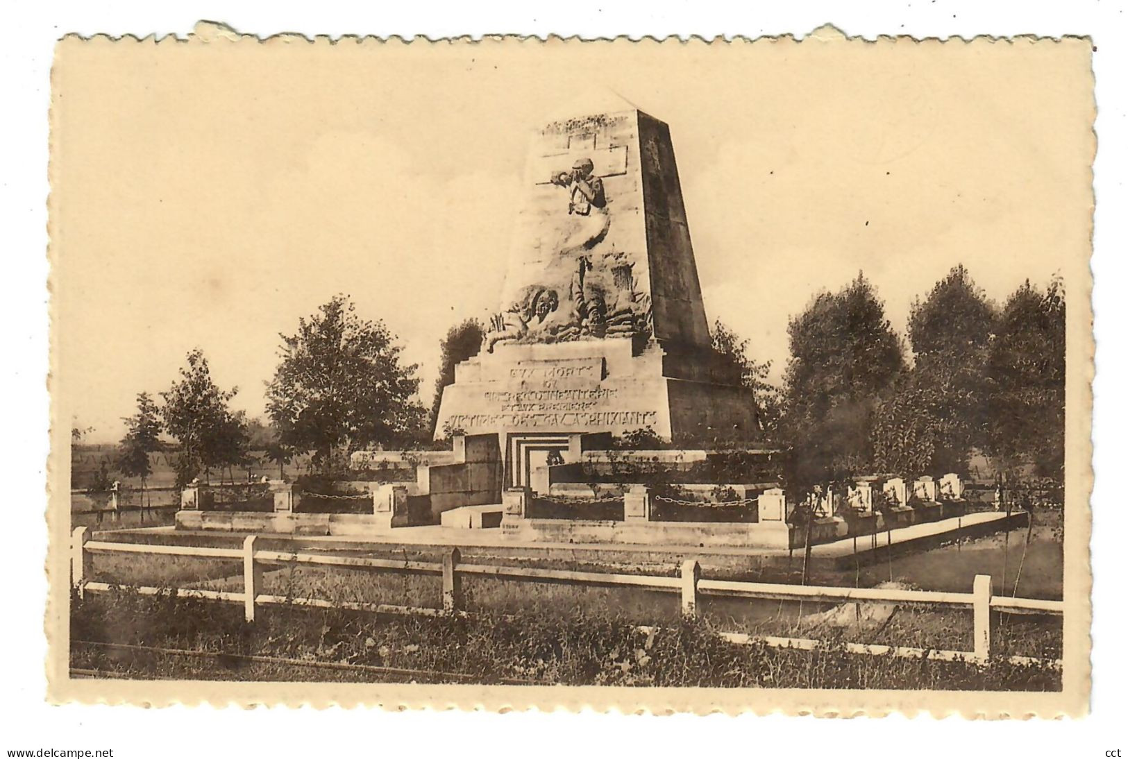 Steenstraete  Steenstrate  Bikschote  Langemark-Poelkapelle   Monument Aux Morts Du 418me Régiment D'Infanterie - Langemark-Pölkapelle