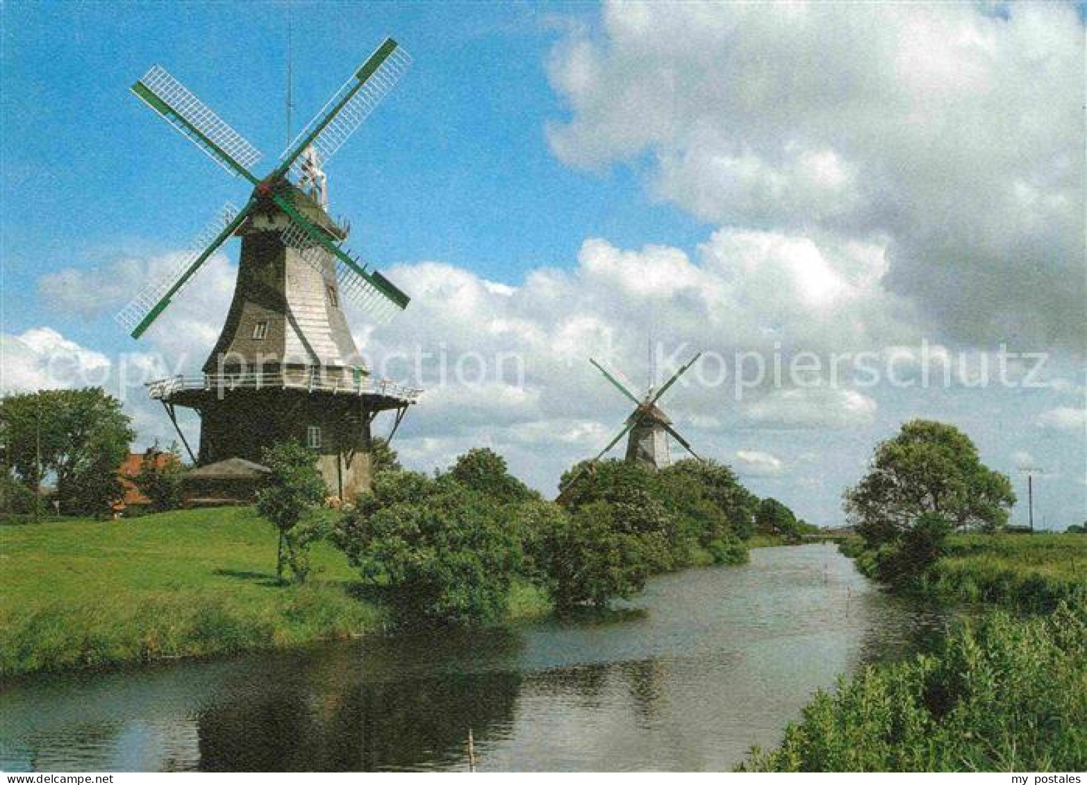 72896469 Greetsiel Windmuehlen  Greetsiel - Krummhörn