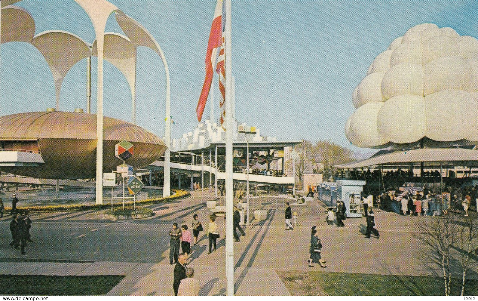 BX09. Vintage US Postcard. New York World's Fair. 1964. Johnson's Wax Pavilion - Expositions