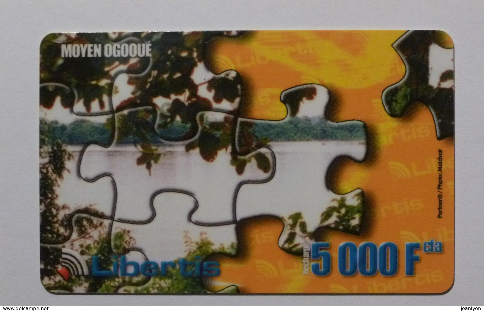 GABON - CARTE PREPAYEE - MOYEN OGOOUE - LAC - Dessin Puzzle - Carte LIBERTIS 5000 Francs CFA - Gabon