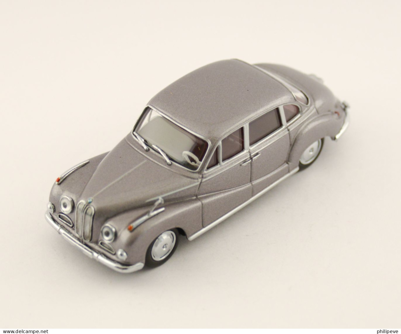 BMW 502 - SCHUCO 1:43 - Schuco