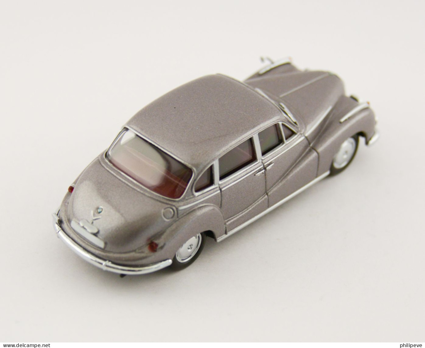 BMW 502 - SCHUCO 1:43 - Schuco