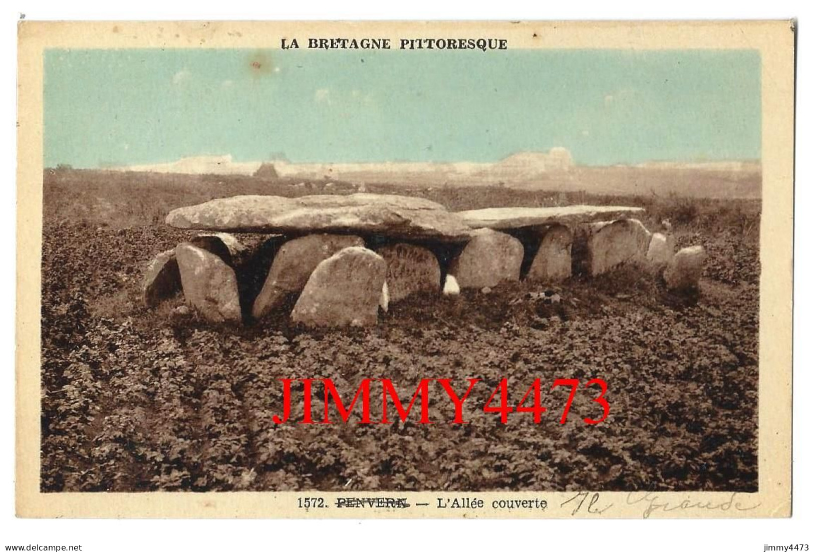 CPA - Dolmen - PENVERN - L'Allée Couverte - Edit. Waron Saint Brieuc N° 1572 - Dolmen & Menhire